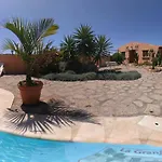 Casa Rural Granja De Bastian * El Río