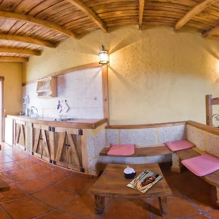 Landhuis Casa Rural Granja De Bastian El Río