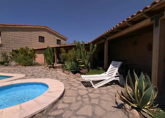 Casa Rural Granja De Bastian El Rio (Tenerife)